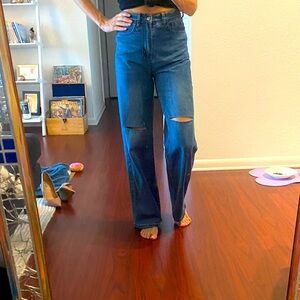 High waist ripped at knees